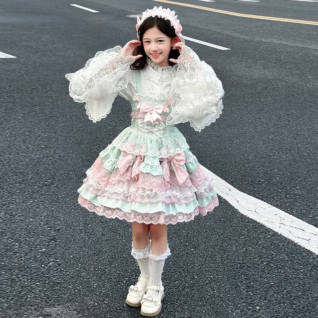 2025Lolita