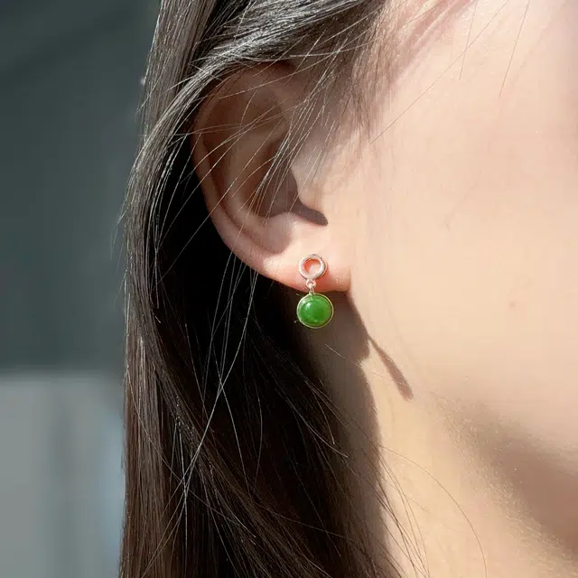 琳琯瑛 绿蛋小滴溜极简风 和田玉 耳环 女款