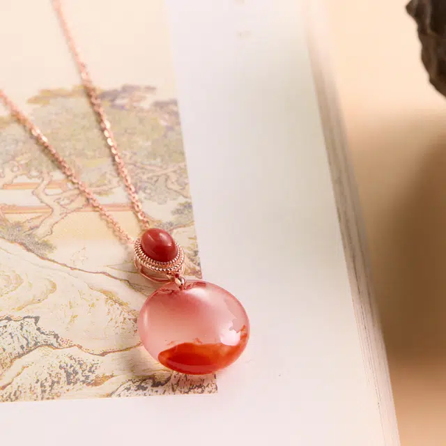 琳琯瑛 新中式国风小众设计款冰飘无事牌 南红 吊坠 女款