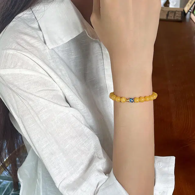 琳琯瑛 新中式国风小众设计高级感轻奢气质好运莲莲 蜜蜡 手串 女款