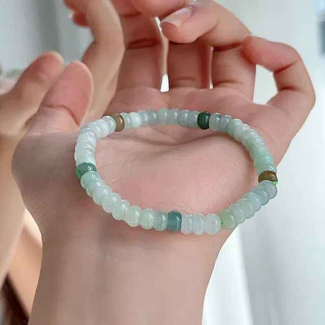 琳琯瑛 小众设计款少女款算盘珠 豆种 翡翠手串 女款
