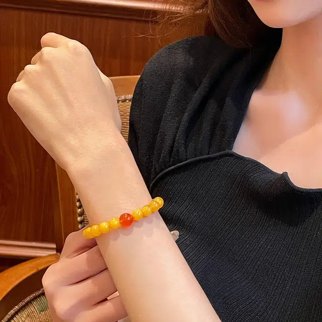 琳琯瑛 新中式国风小众设计高级感轻奢气质南红一点红 蜜蜡 手串 女款