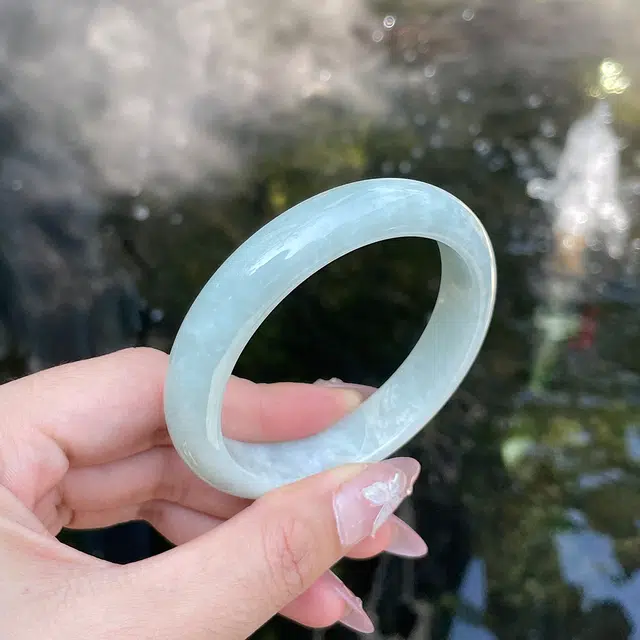 55.3mm