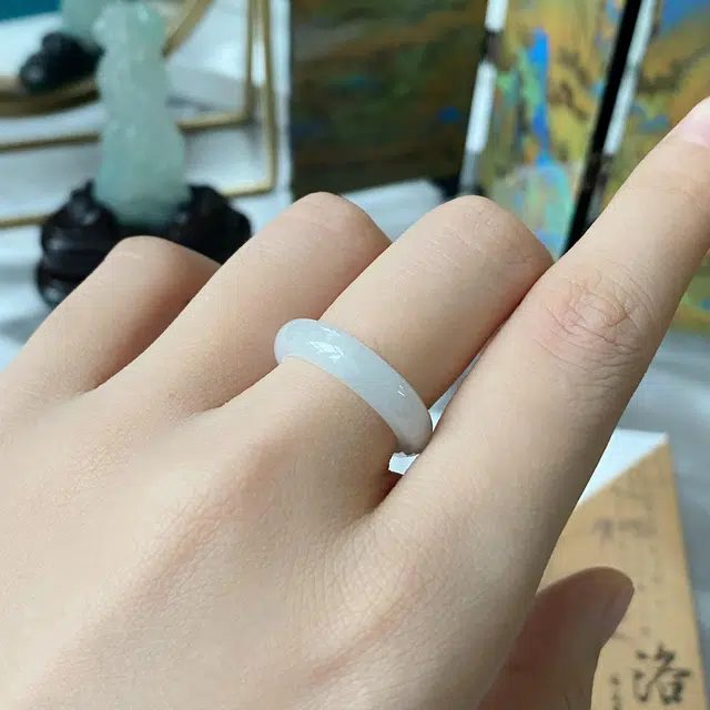 琳琯瑛新中式国风翡翠素圈指环豆种圆形闭环戒指男女同款扳指简约时尚