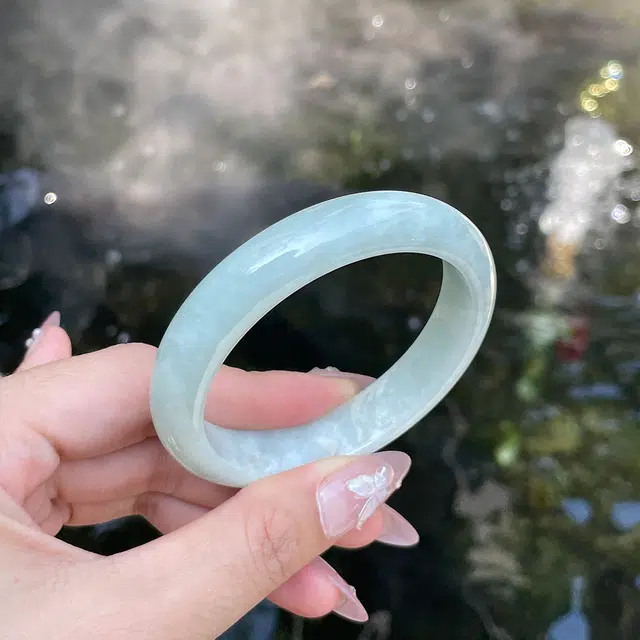 55.3mm