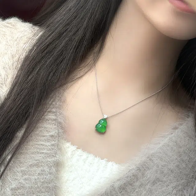 琳琯瑛 新中式国风小众设计款气质 玉髓 玉石吊坠 女款