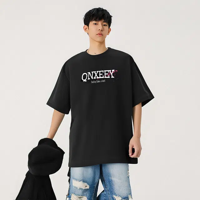 Qnxeey T