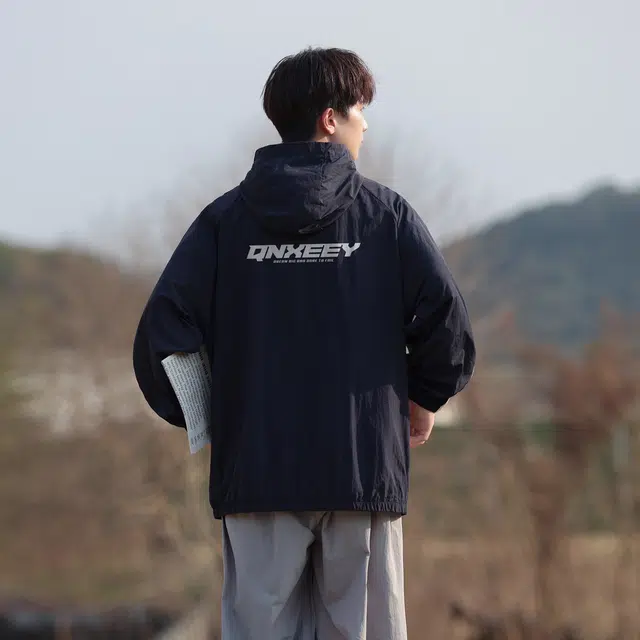 Qnxeey Logo