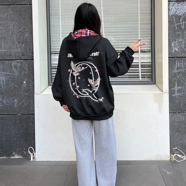 Qnxeey Logo