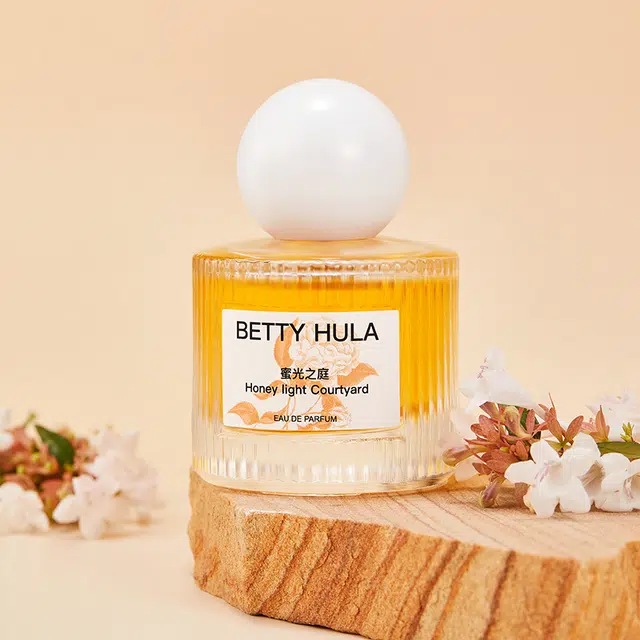 Betty Hula EDP