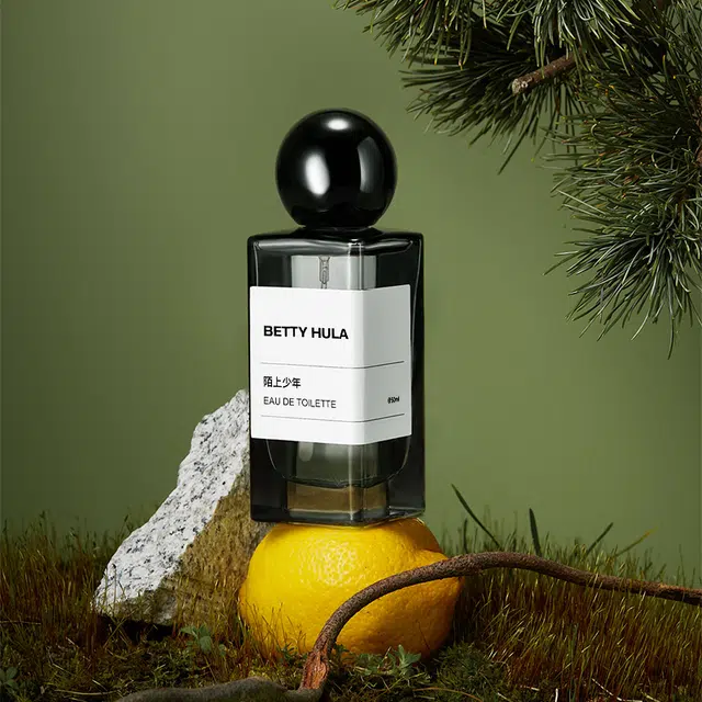 Betty Hula EDT