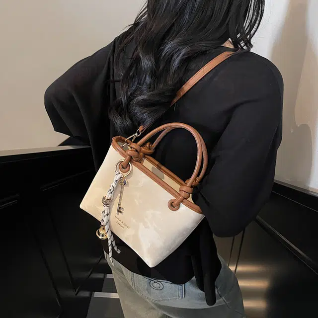 morellybear PU Tote