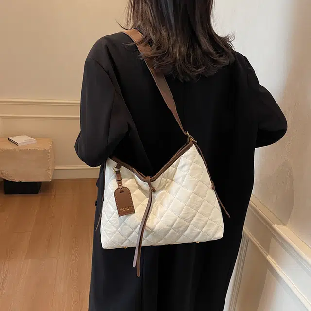 morellybear PU Tote