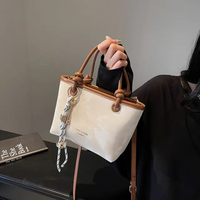 morellybear PU Tote