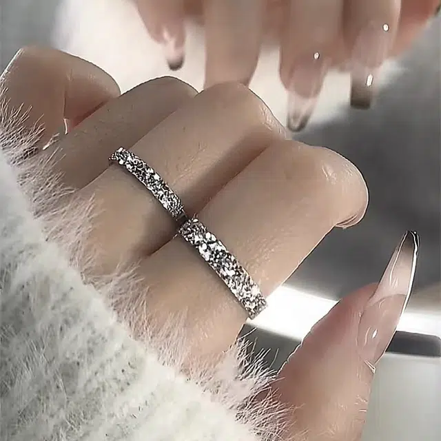 990