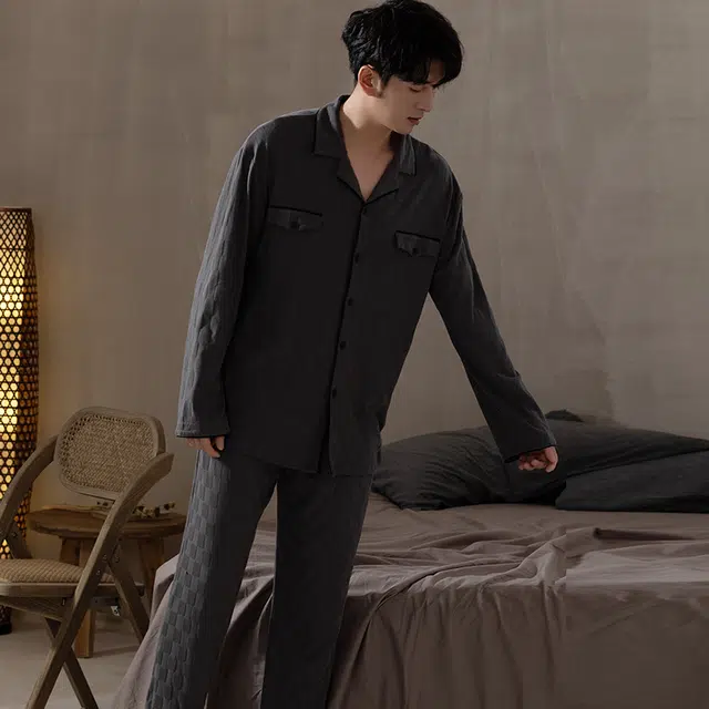 浮光岛屿 简约超柔软提花翻领高级感长袖长裤家居服舒适亲肤透气可外穿宽松休闲睡衣套装 男款 礼盒装 深灰色