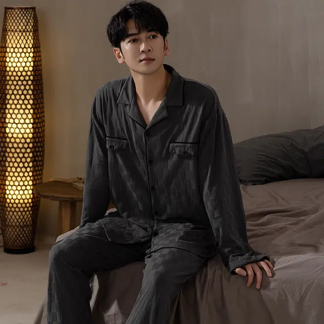 浮光岛屿 简约超柔软提花翻领高级感长袖长裤家居服舒适亲肤透气可外穿宽松休闲睡衣套装 男款 礼盒装 深灰色