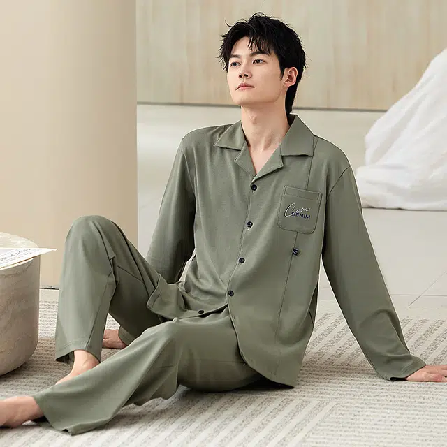 浮光岛屿 简约纯色时尚翻领高级感长袖长裤家居服舒适亲肤凉感休闲可外穿睡衣套装 男款 礼盒装 浅绿色