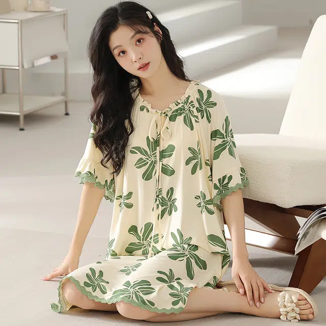 浮光岛屿 简约柔软可爱高级感带胸垫短袖休闲舒适亲肤凉爽透气可外穿家居服睡裙 女款 礼盒装 浅绿色