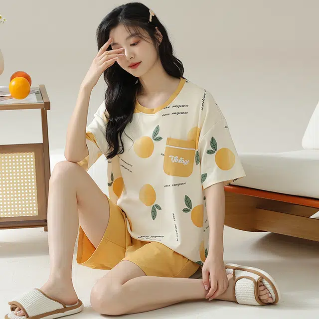 浮光岛屿 简约时尚可爱带胸垫圆领高级感短袖家居服凉感休闲舒适亲肤可外穿睡衣套装 女款 礼盒装 橙色