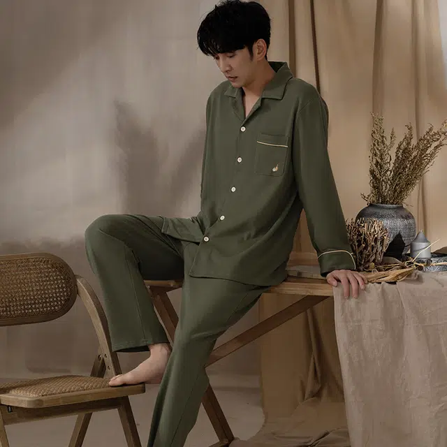 浮光岛屿 简约超柔软纯色翻领高级感长袖长裤家居服舒适亲肤透气可外穿宽松休闲睡衣套装 男款 礼盒装 灰色