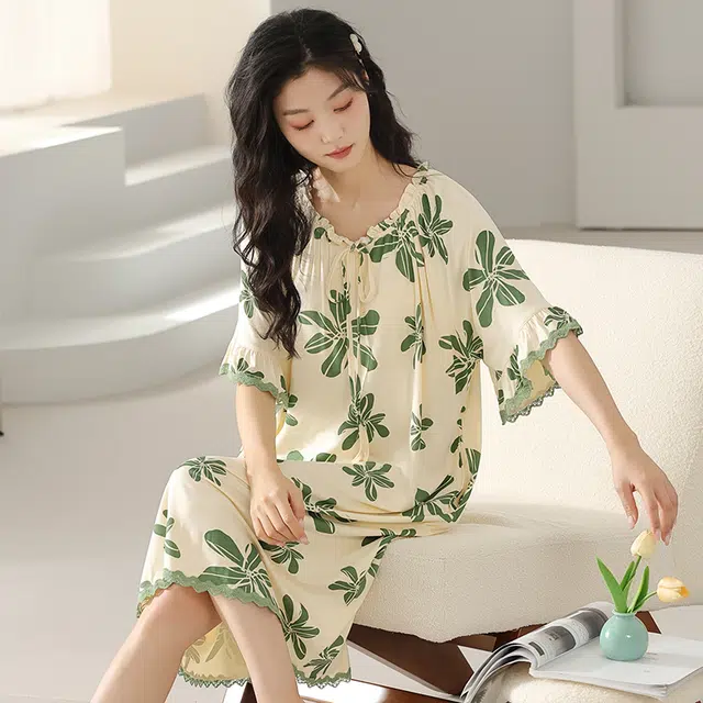 浮光岛屿 简约柔软可爱高级感带胸垫短袖休闲舒适亲肤凉爽透气可外穿家居服睡裙 女款 礼盒装 浅绿色