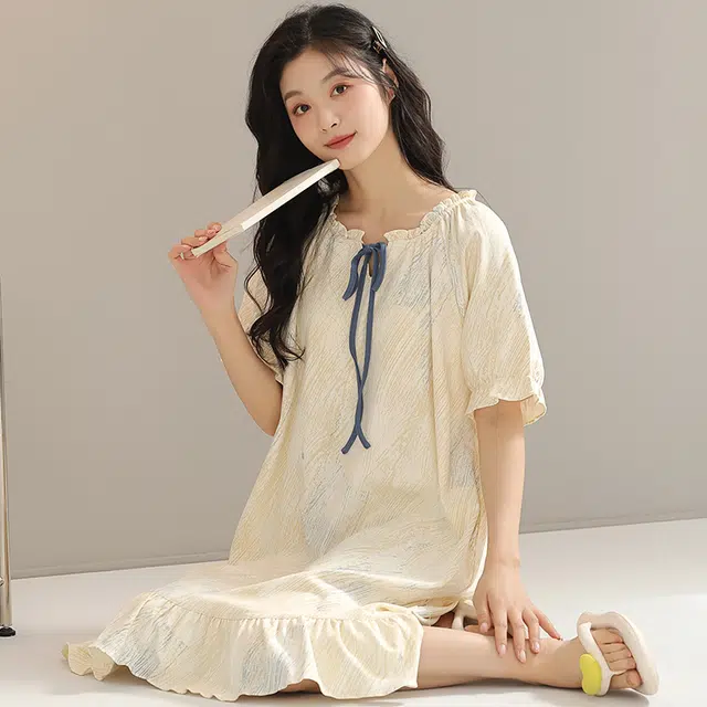 浮光岛屿 简约时尚柔软高级感带胸垫短袖休闲舒适亲肤凉爽透气可外穿家居服睡裙 女款 礼盒装 黄色