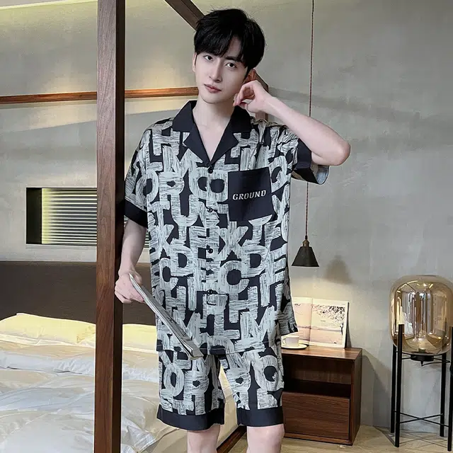 浮光岛屿 简约柔软冰丝凉感字母时尚潮流高级感翻领短袖短裤家居服舒适亲肤透气可外穿宽松休闲睡衣套装 男款