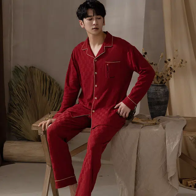 浮光岛屿 简约超柔软中国红翻领高级感长袖长裤家居服舒适亲肤透气可外穿宽松休闲 睡衣套装 男款 礼盒装 红色