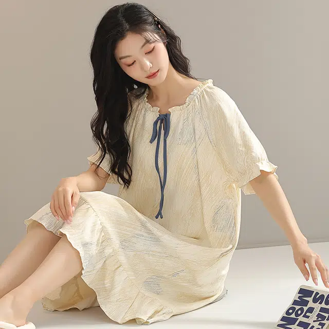 浮光岛屿 简约时尚柔软高级感带胸垫短袖休闲舒适亲肤凉爽透气可外穿家居服睡裙 女款 礼盒装 黄色