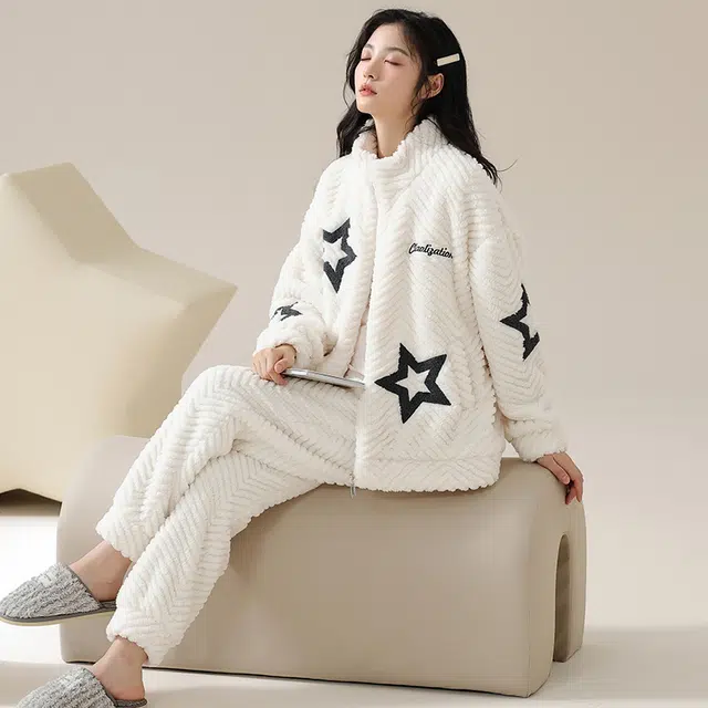 浮光岛屿 珊瑚绒睡衣女秋冬款加厚保暖法兰绒时尚嘻哈星星休闲宽松可外穿家居服 家居套装 女款 米白色