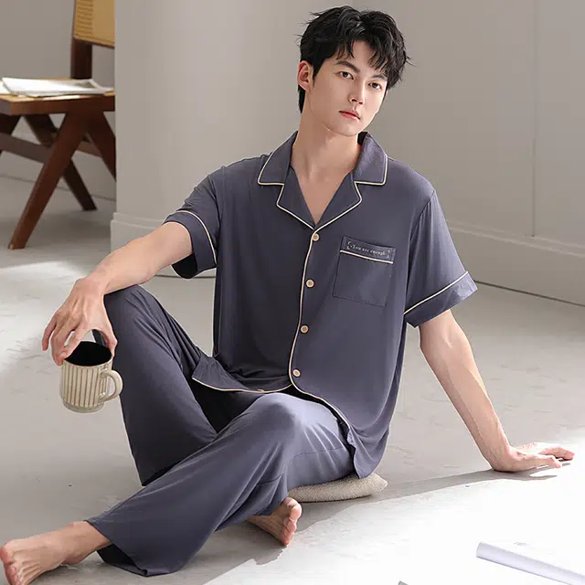 浮光岛屿 简约纯色柔软时尚高级感短袖长裤翻领家居服舒适亲肤透气可外穿睡衣套装 男款 礼盒装 藏青色