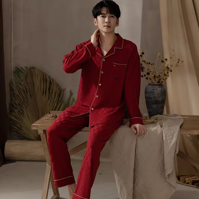 浮光岛屿 简约超柔软中国红翻领高级感长袖长裤家居服舒适亲肤透气可外穿宽松休闲 睡衣套装 男款 礼盒装 红色