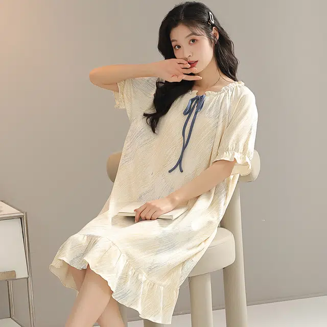 浮光岛屿 简约时尚柔软高级感带胸垫短袖休闲舒适亲肤凉爽透气可外穿家居服睡裙 女款 礼盒装 黄色