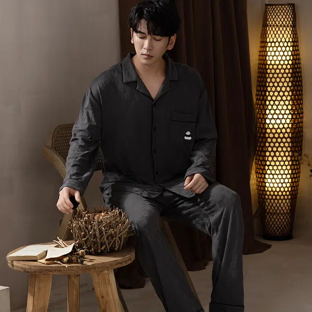 浮光岛屿 简约精致超柔软提花翻领高级感长袖长裤家居服舒适亲肤透气可外穿宽松休闲睡衣套装 男款 礼盒款 深灰色