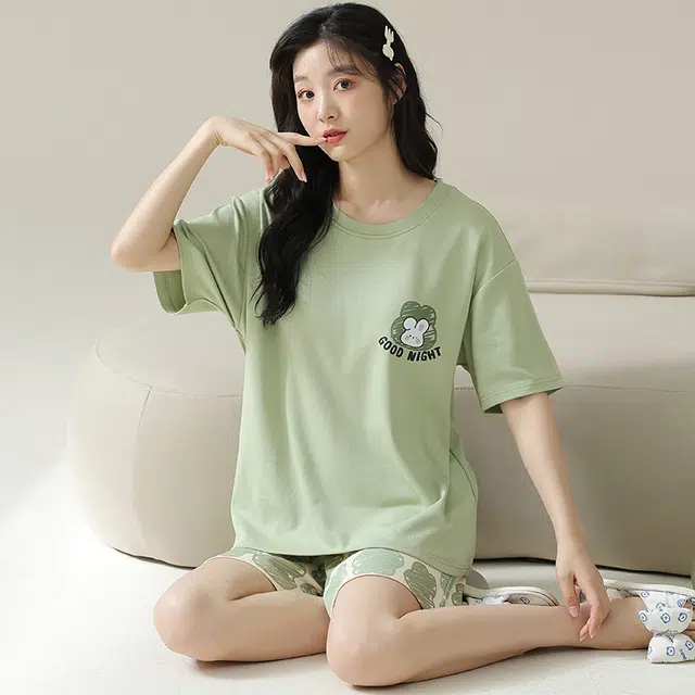 浮光岛屿 简约时尚可爱带胸垫圆领高级感短袖家居服凉感休闲舒适亲肤可外穿睡衣套装 女款 礼盒装 浅绿色