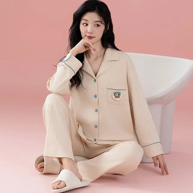 浮光岛屿 简约纯色可爱口袋翻领高级感长袖长裤家居服舒适亲肤透气可外穿宽松休闲睡衣套装 女款 礼盒装 米白色