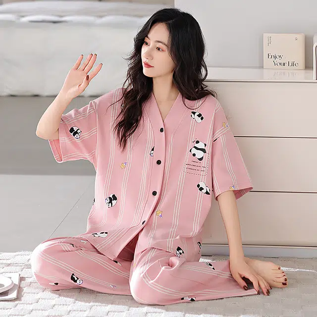 浮光岛屿 简约熊猫图案带胸垫高级感短袖长裤家居服凉感休闲舒适亲肤可外穿睡衣套装 女款 礼盒装 粉红色