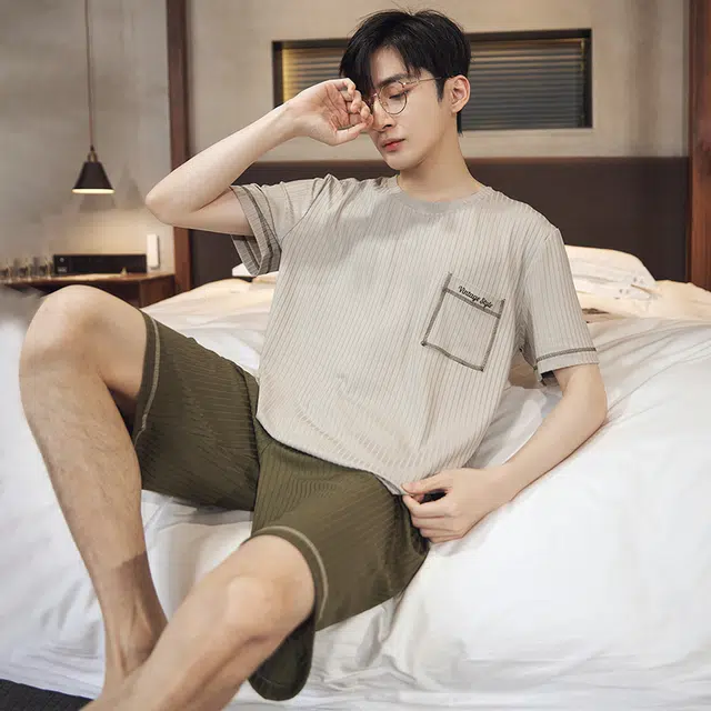 浮光岛屿 简约纯色高级感柔软亲肤圆领短袖睡衣礼盒 男款 米白色