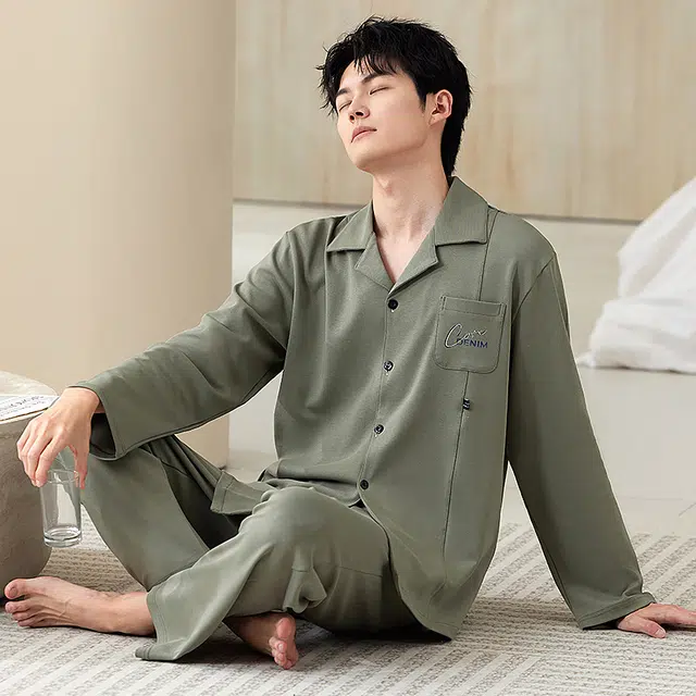 浮光岛屿 简约纯色时尚翻领高级感长袖长裤家居服舒适亲肤凉感休闲可外穿睡衣套装 男款 礼盒装 浅绿色