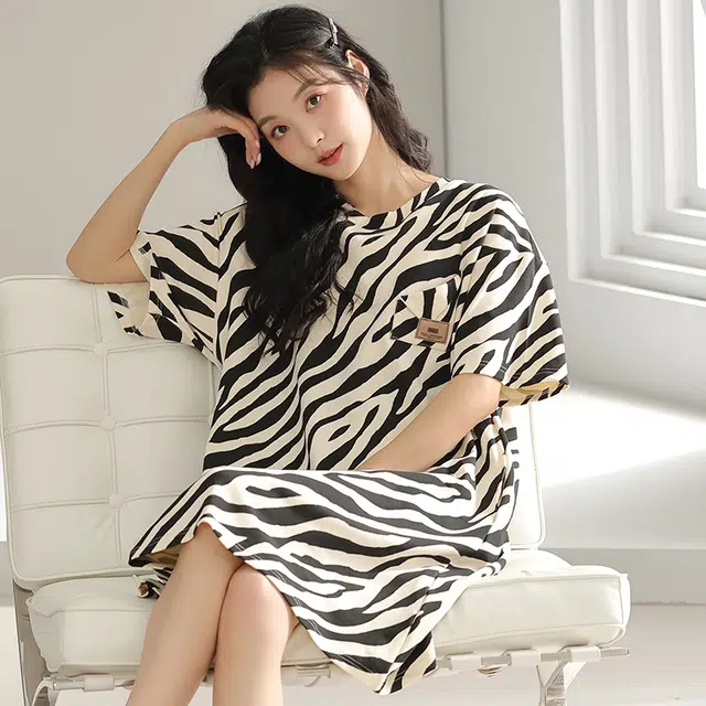 浮光岛屿 简约柔软抽象高级感带胸垫短袖休闲舒适亲肤凉爽透气可外穿家居服睡裙 女款 礼盒装 杏色