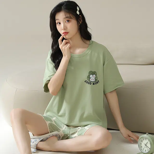 浮光岛屿 简约时尚可爱带胸垫圆领高级感短袖家居服凉感休闲舒适亲肤可外穿睡衣套装 女款 礼盒装 浅绿色