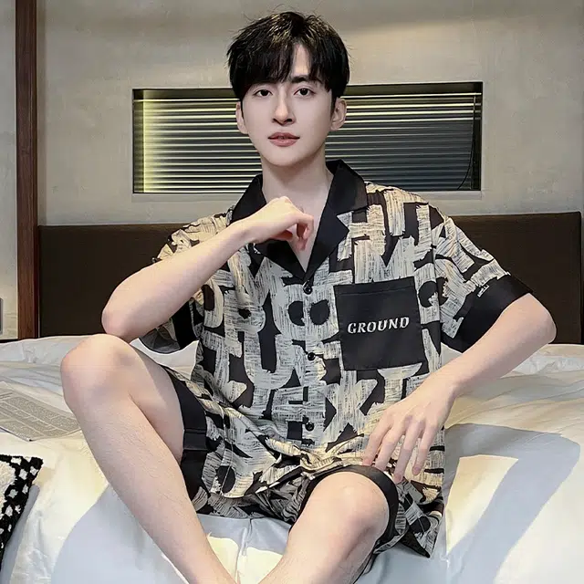 浮光岛屿 简约柔软冰丝凉感字母时尚潮流高级感翻领短袖短裤家居服舒适亲肤透气可外穿宽松休闲睡衣套装 男款