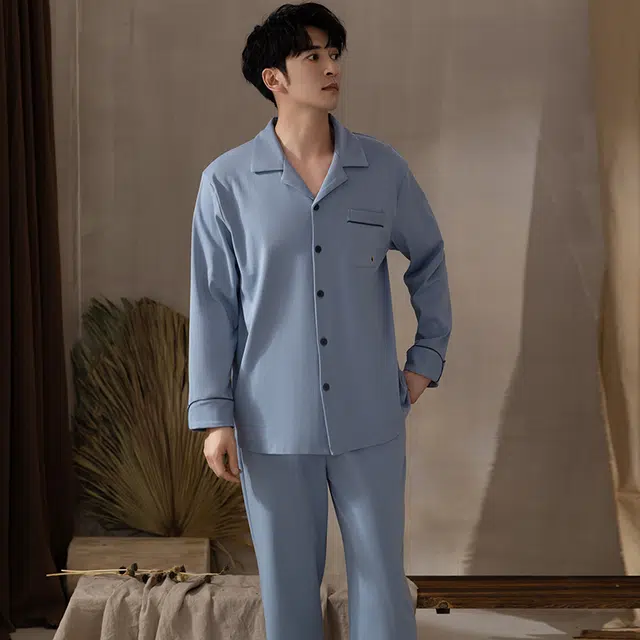 浮光岛屿 简约纯色超柔软翻领高级感长袖长裤家居服舒适亲肤透气可外穿休闲睡衣套装 男款 礼盒款 浅蓝色