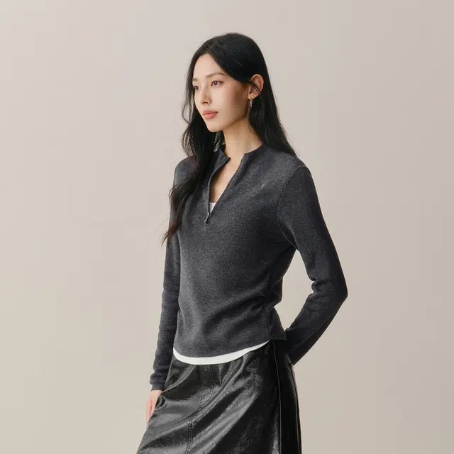 太平鸟 秋冬假两件显瘦打底百搭时尚休闲简约针织衫 女款
