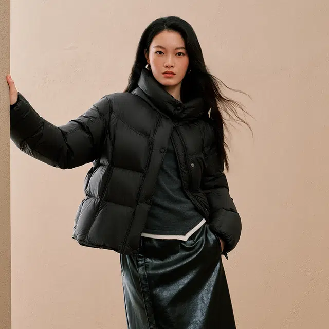 太平鸟 热气球保暖面包服外套连帽泡芙长款羽绒服 女款