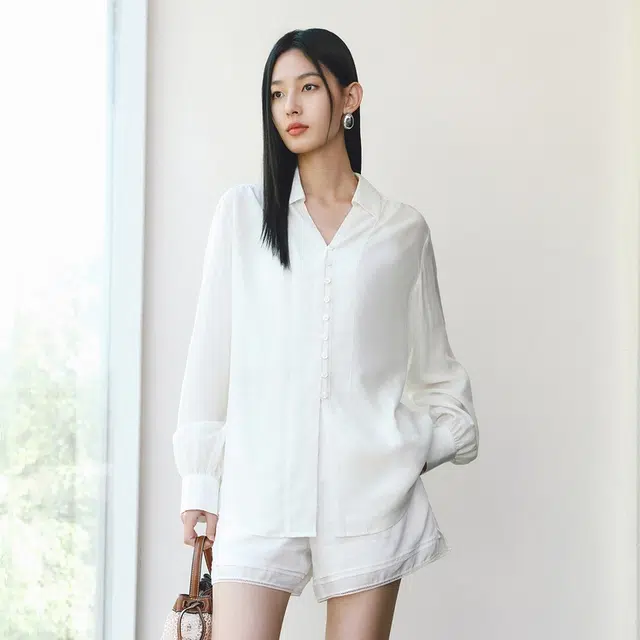 太平鸟 百搭时尚优雅休闲短裤 女款 白色