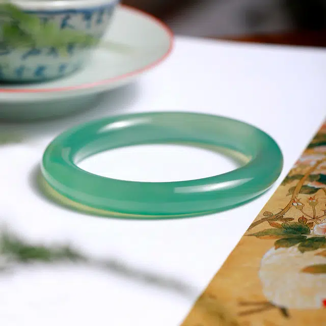 匠锁心玉 新中式 国潮国风 清冷感 古风温婉 小众轻奢高级感 时尚潮流 水润手饰显白#好运 玉髓 手镯 女款