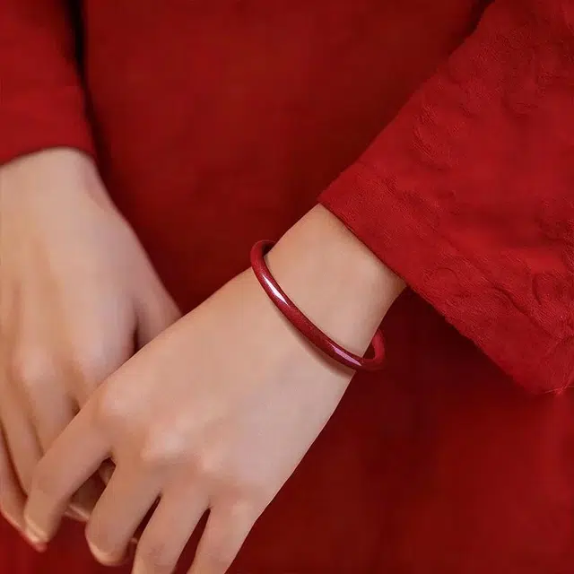 匠锁心玉 紫金砂美人叮当镯  一步一响 新中式 国潮国风 古风温婉 平安守护 本命年 转运纳福 朱砂 手镯 女款