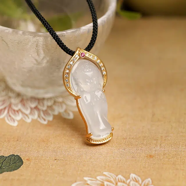 匠锁心玉 高冰宝宝佛新中式 国潮国风 典雅 古风温婉 轻奢高级 小众设计 招财纳福 玉髓 玉石项链 男女同款情侣款